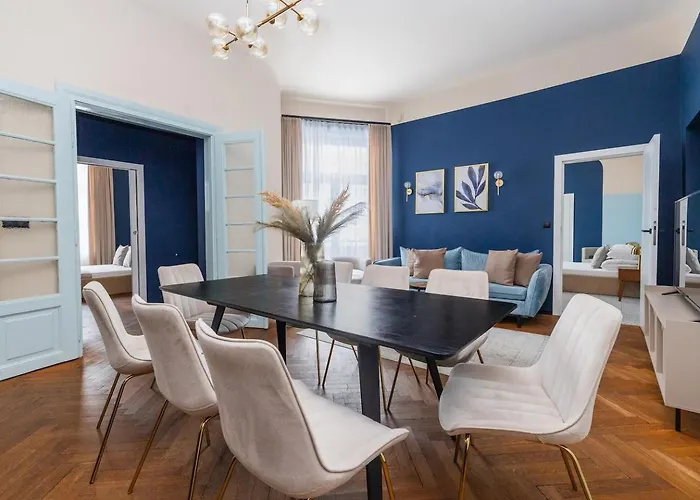 4-bedroom Apartment-old Town-sw Gertrudy Street