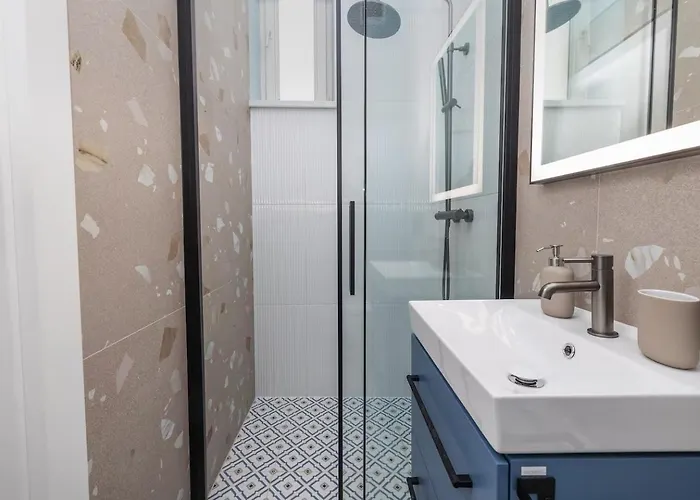 4-bedroom Apartment-old Town-sw Gertrudy Street Apartment